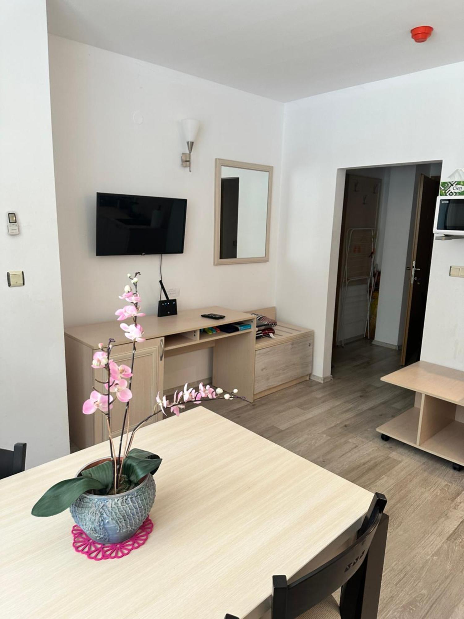 Avalon, Apartment C102 Солнечный берег Экстерьер фото